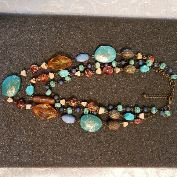 Lia Sophia Jewelry - Lia Sophia necklace